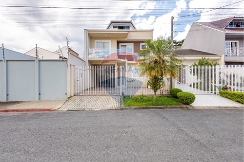 Venda-Triplex-Rua Leopoldo Malewschik , 231  - Planta Almirante , Almirante Tamandaré , Paraná , 83508568-560351054-6