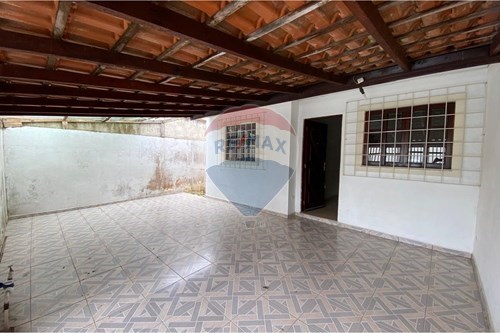 Venda-Casa-R. Ten. Walfrido Alves de Souza , 340  - Cidade Jardim , São José dos Pinhais , Paraná , 83035-270-560251006-160