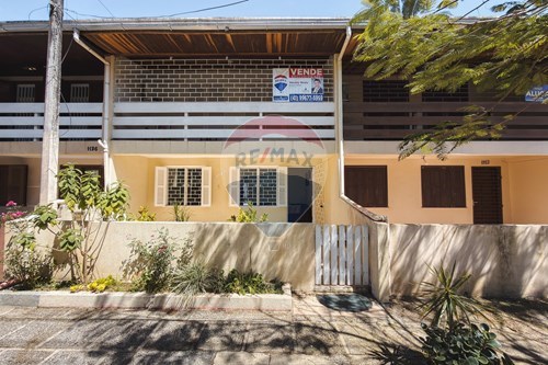 Venda-Sobrado-Rua Bandeirantes , 1120  - Hotel Candeias, Sesc Caiobá  - Matinhos , Matinhos , Paraná , 83260-000-560221006-360