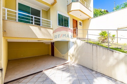 Venda-Sobrado-Abranches , Curitiba , Paraná , 82130260-560461011-30