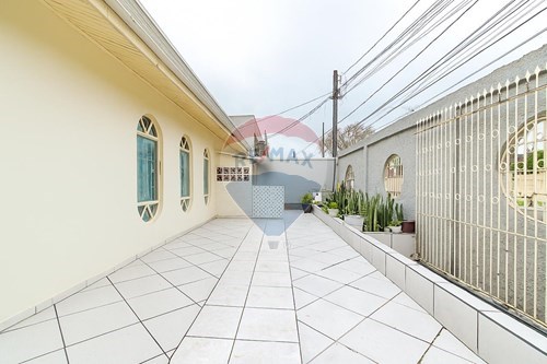 Venda-Casa-Rua Maria Melk Cordeiro , 453  - Próximo a Av. Maringá  - Atuba , Pinhais , Paraná , 83326190-560411043-25