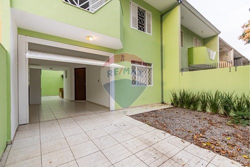 Venda-Sobrado-Rua Paulo Szpak , 21  - Uberaba , Curitiba , Paraná , 81580180-560411032-45