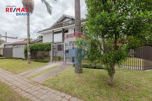 Venda-Casa-Rua Frei Vicente Salvador , 439  - Praça Riu Mizuno  - Jardim das Américas , Curitiba , Paraná , 81530360-560371050-46