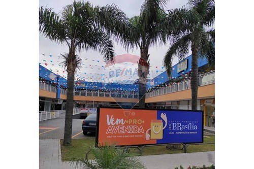 Venda-Cj. Comercial/ Sala-avenida brasilia , 6759  - Proximo ao viaduto do xaxim  - Novo Mundo , Curitiba , Paraná , 81020010-560251045-58