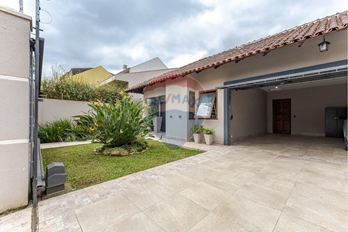 Venda-Casa-Rua Coronel Ary Pinho , 235  - Boa Vista , Curitiba , Paraná , 82650070-560351087-29