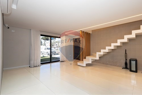 Venda-Casa-Água Verde , Curitiba , Paraná , 80630-030-560321058-25