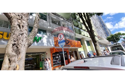 Alugar-Cj. Comercial/ Sala-Avenida Marechal Floriano Peixoto , 252  - Prédio comercial em cima da loja Playtech  - Centro , Curitiba , Paraná , 80010130-560391003-5