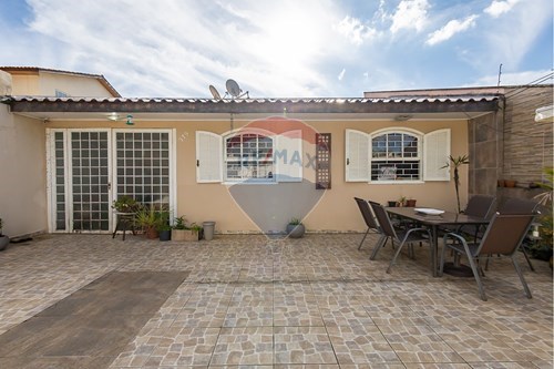 Venda-Casa-Rua Capistrano de Abreu , 979  - Boa Vista , Curitiba , Paraná , 82560-250-560341193-24