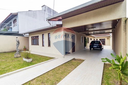 Venda-Casa-Rua Professora Marieta de Souza e Silva , 1969  - Parque da Fonte , São José dos Pinhais , Paraná , 83050-160-560341061-218