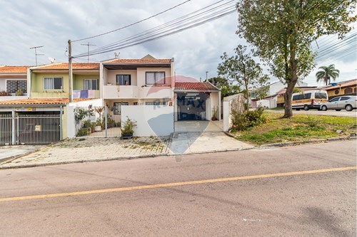 Venda-Sobrado-Rua Doutor João de Paula Moura Brito , 642  - Avenida salgado filho  - Uberaba , Curitiba , Paraná , 81570-290-560441032-4