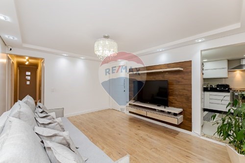 Venda-Casa-Rua do Minerador , 117  - Praça Flausina Ribeiro de Loyola  - Guabirotuba , Curitiba , Paraná , 81520540-560371050-298