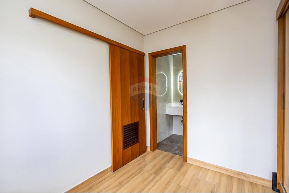 Sobrado - Venda - Curitiba , Paraná - IMG_1928.jpg - 560351004-90