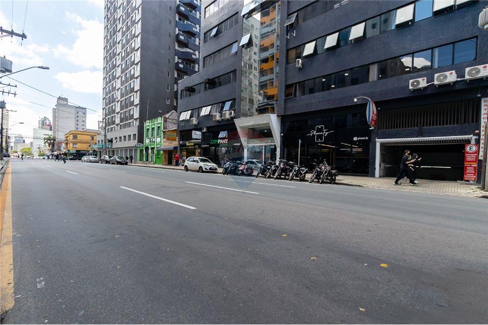 Apartamento - Alugar - Curitiba , Paraná - 34 - 560411052-98