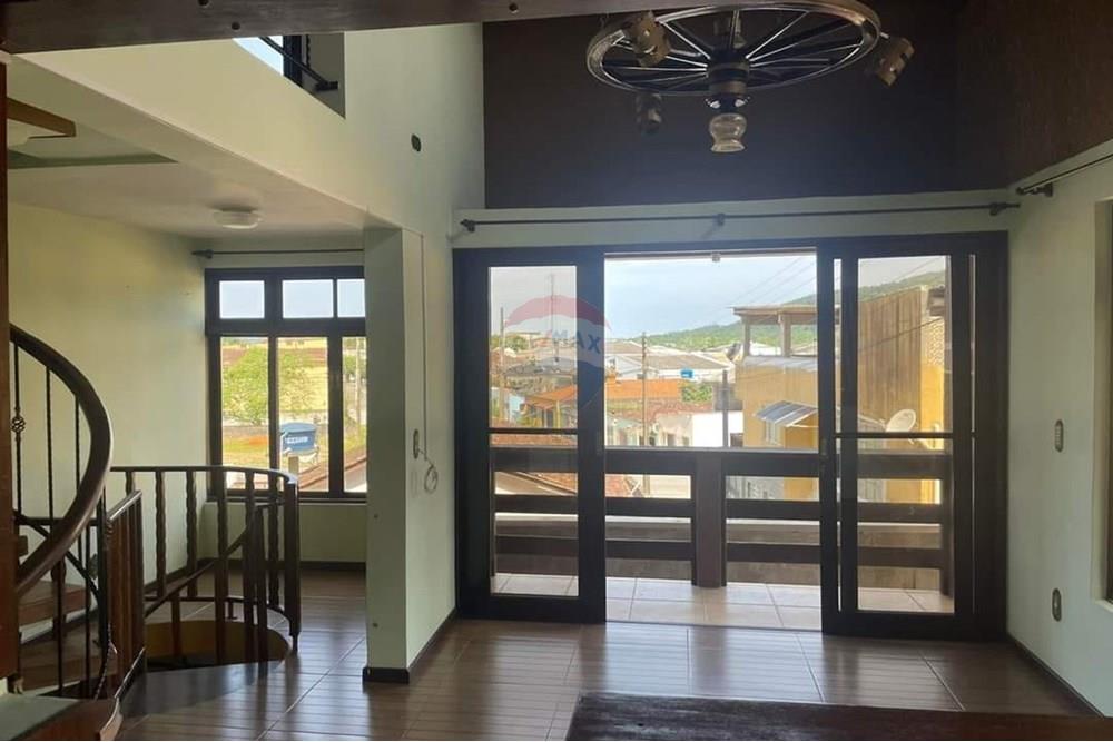 Casa - Venda - Antonina , Paraná - Imagem do WhatsApp de 2025-10-23 à(s) 09.38.35_59ae6236.jpg - Sala - 560471012-1