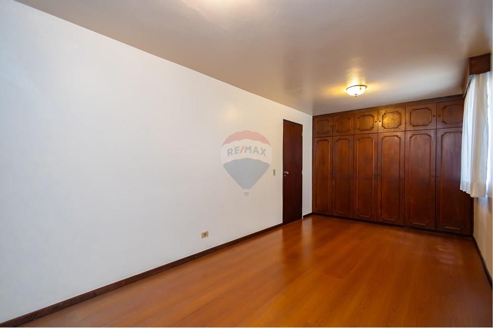 Casa - Venda - Curitiba , Paraná - 38.jpg - 560311035-20