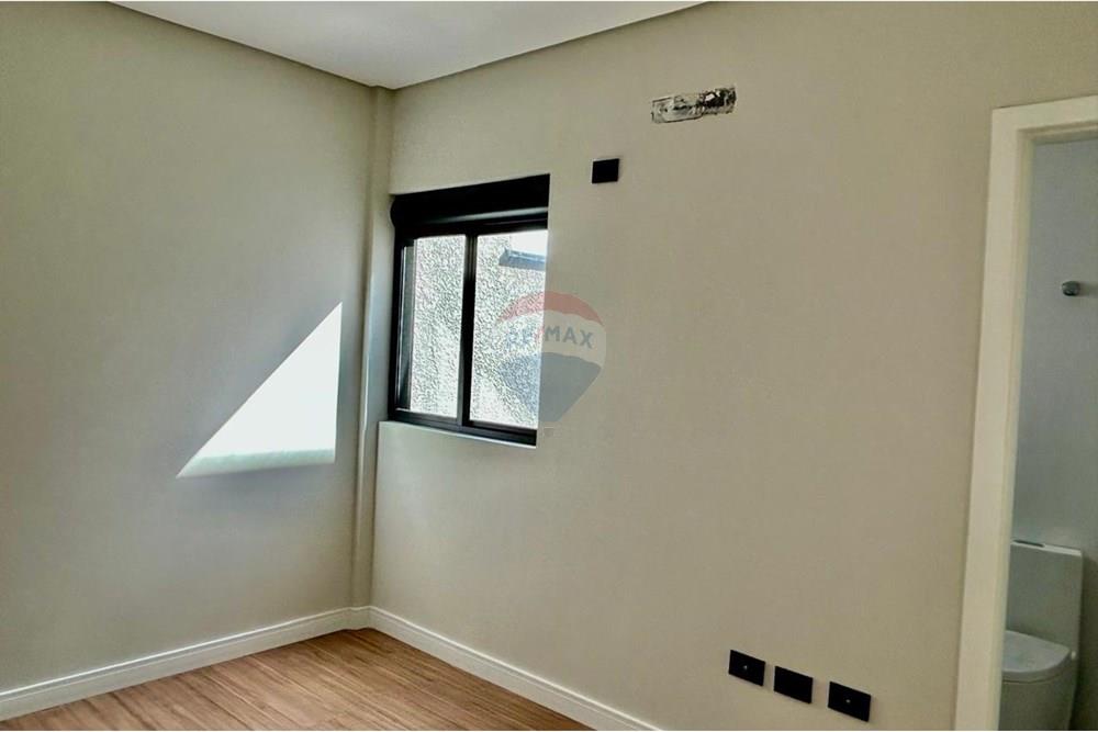 Sobrado - Venda - São José dos Pinhais , Paraná - f309c302-8697-4530-a06c-246bb3cab558.jpeg - 560411032-64