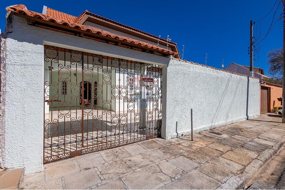 Casa - Venda - Curitiba , Paraná - IMG_3358.jpg - 560341064-96