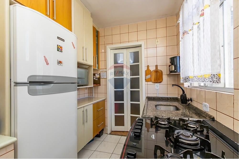 Apartamento à venda com 3 quartos, 58m² - Foto 3