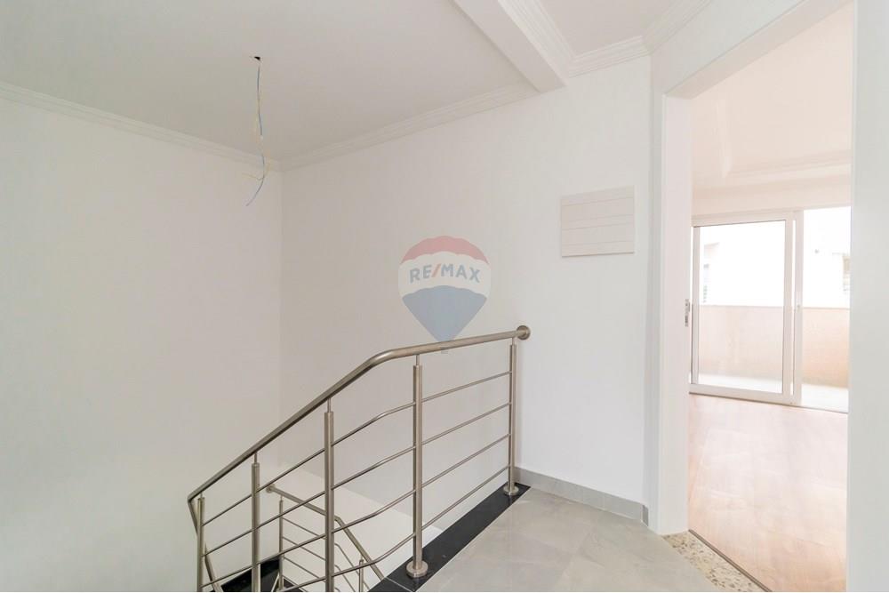 Sobrado - Venda - São José dos Pinhais , Paraná - IMG_1954_1.jpg - 560341154-24