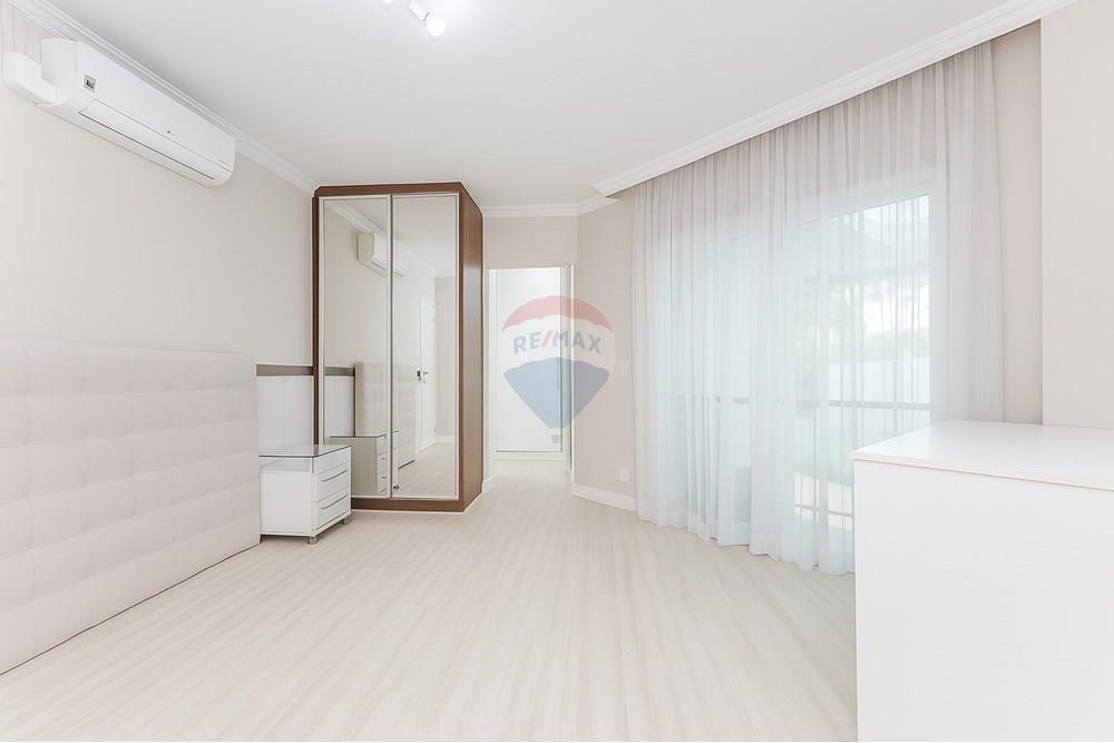 Casa - Venda - Curitiba , Paraná - suite piscina.jpg - 560321114-22
