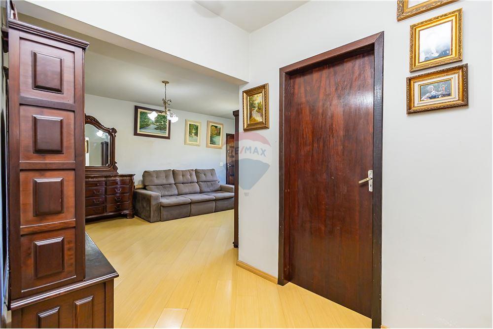 Terreno - Venda - Curitiba , Paraná - 18 - 560301054-10