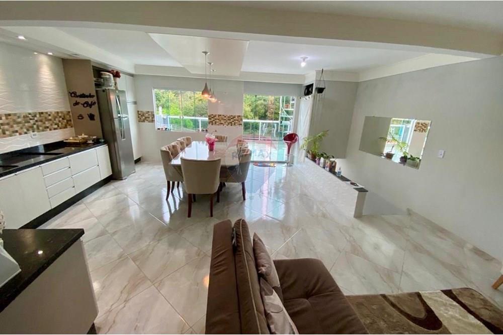 Apartamento à venda com 4 quartos, 247m² - Foto 4