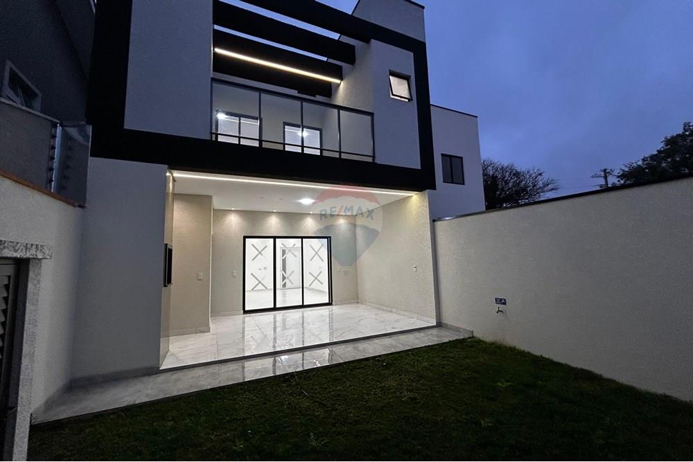 Sobrado - Venda - São José dos Pinhais , Paraná - 82e3a009-55a0-44ae-8622-e2785ff3c896.jpeg - 560391051-12