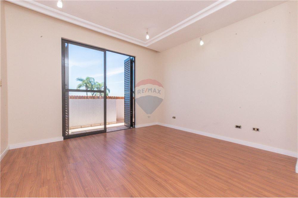 Sobrado - Venda - Curitiba , Paraná - 14 - 560371009-87