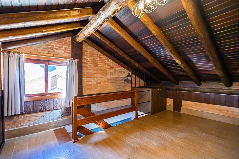 Casa - Venda - Curitiba , Paraná - IMG_6001_1.jpg - 560431025-63