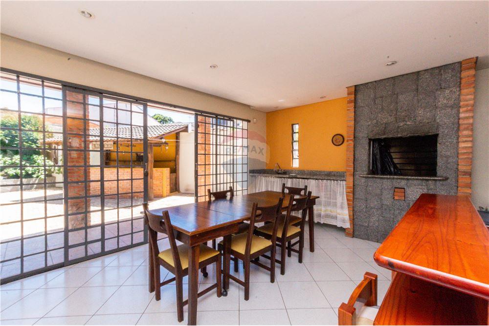 Sobrado - Venda - Curitiba , Paraná - 26 - 560371009-87