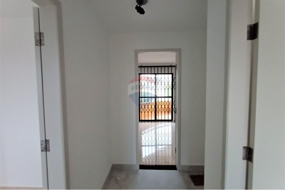 Sobrado - Venda - Curitiba , Paraná - IMG_20221203_183423788.jpg - 560391075-5