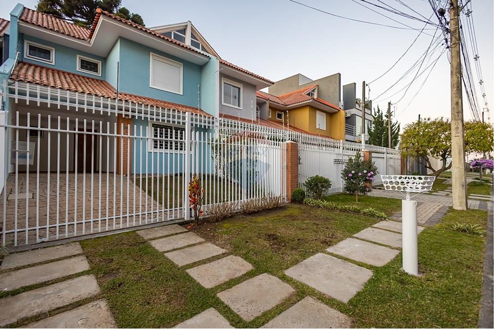 Sobrado - Alugar - Curitiba , Paraná - IMG_9684.jpg - Fachada - 560311047-509