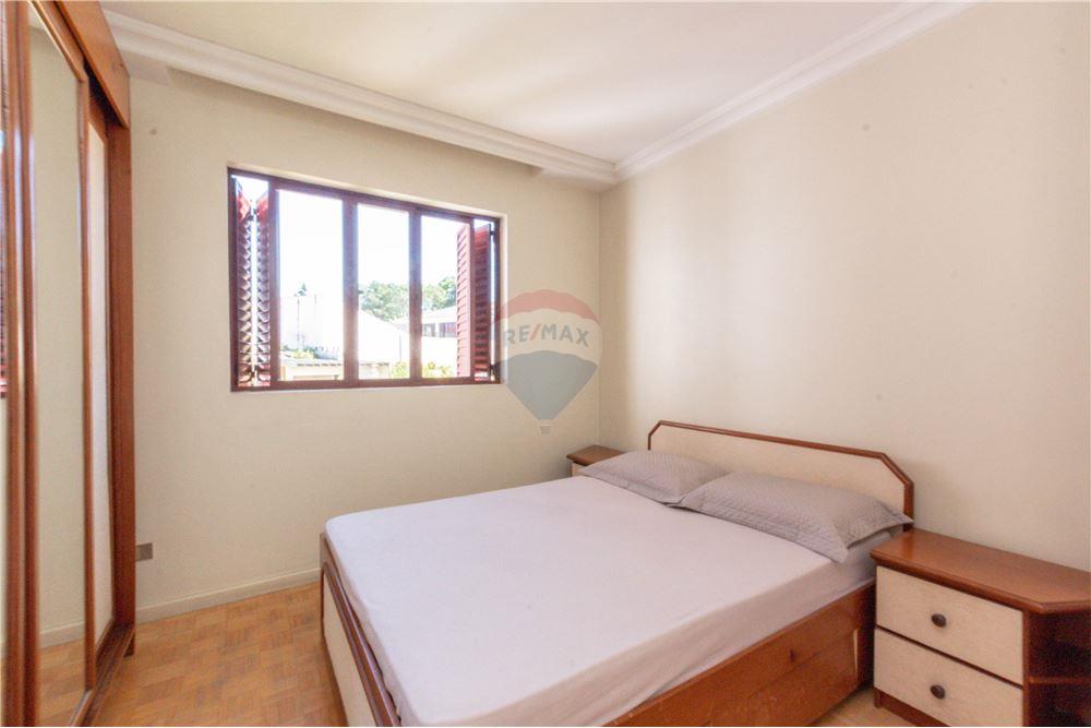 Sobrado - Venda - Curitiba , Paraná - 17 - 560371009-87