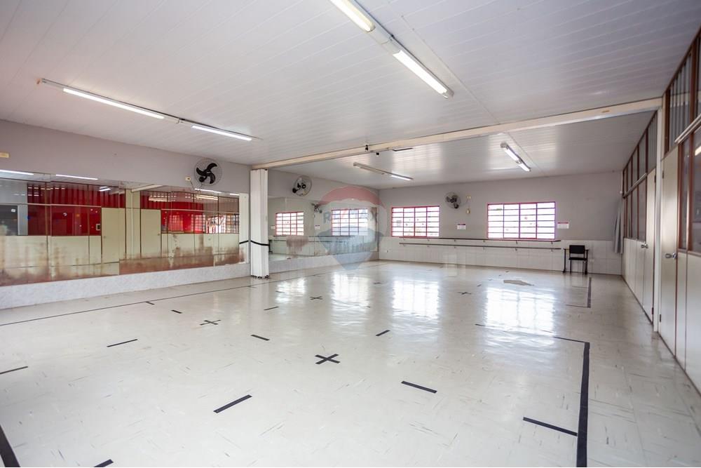 Prédio Inteiro à venda com 3 quartos, 367m² - Foto 21