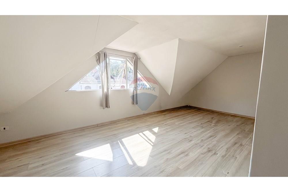 Sobrado - Venda - Curitiba , Paraná - IMG_0091.jpg - 560341219-1