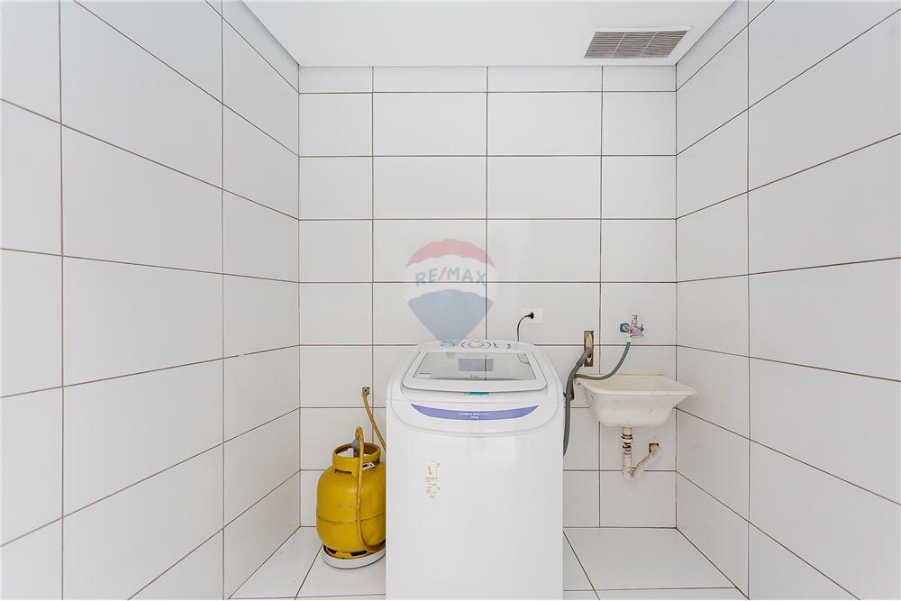 Sobrado - Venda - Curitiba , Paraná - 23 - 560251029-34