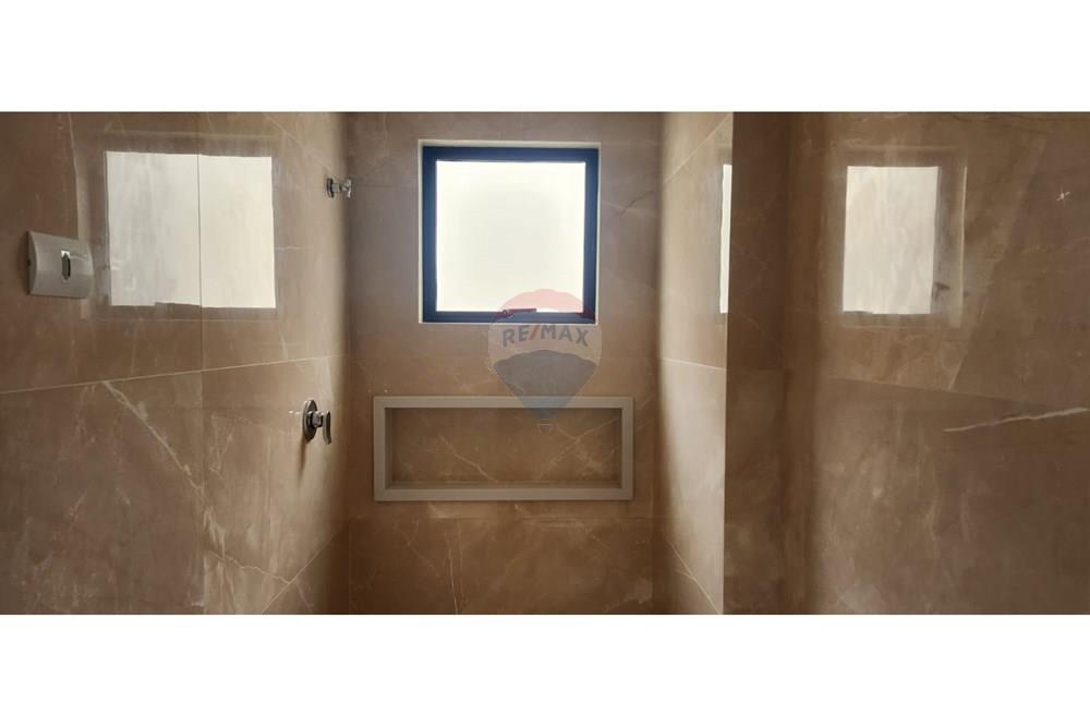 Sobrado - Venda - Curitiba , Paraná - Imagem do WhatsApp de 2025-10-17 à(s) 19.16.39_17276235.jpg - 560461025-9