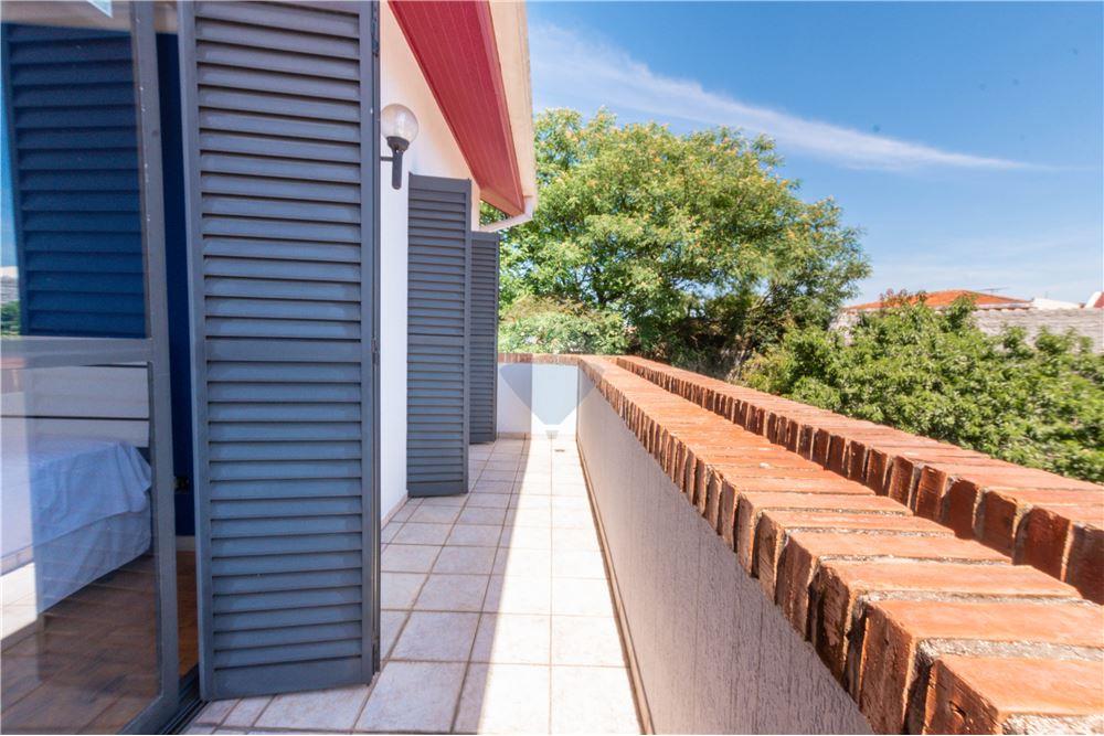 Sobrado - Venda - Curitiba , Paraná - 24 - 560371009-87