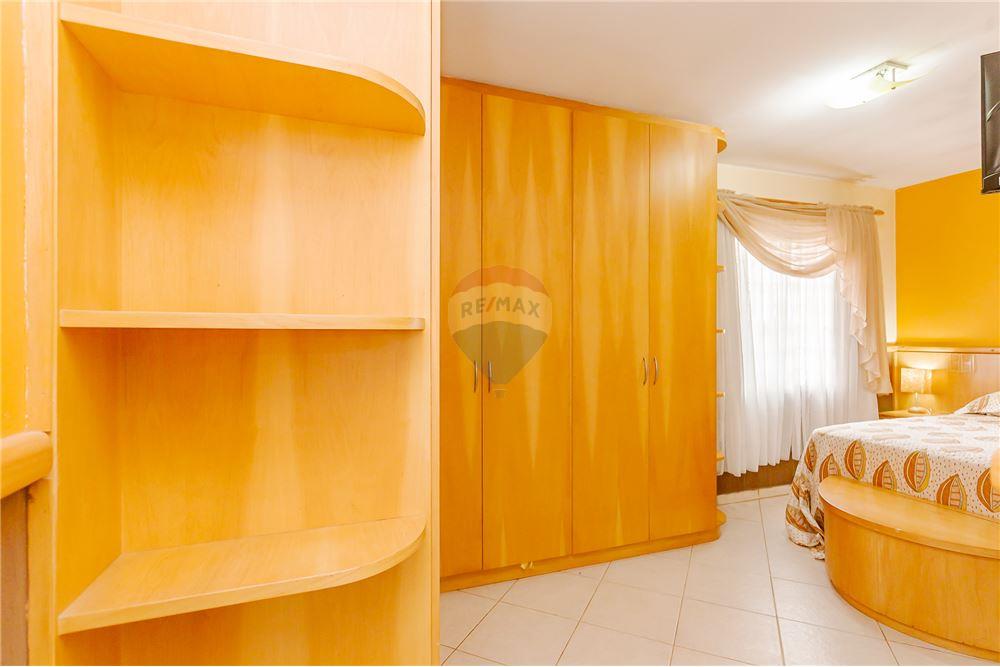 Sobrado - Venda - Curitiba , Paraná - 37 - 560251029-34