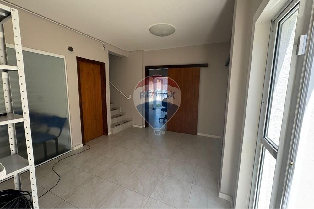 Casa Comercial - Venda - Curitiba , Paraná - 28.jpg - 560461011-69