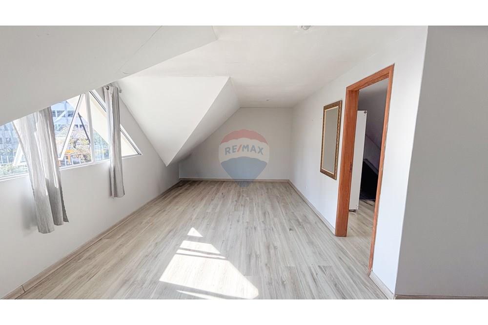 Sobrado - Venda - Curitiba , Paraná - IMG_0093.jpg - 560341219-1