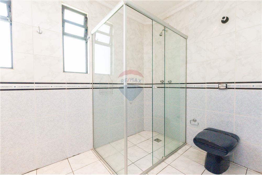 Sobrado - Venda - Curitiba , Paraná - 22 - 560371009-87