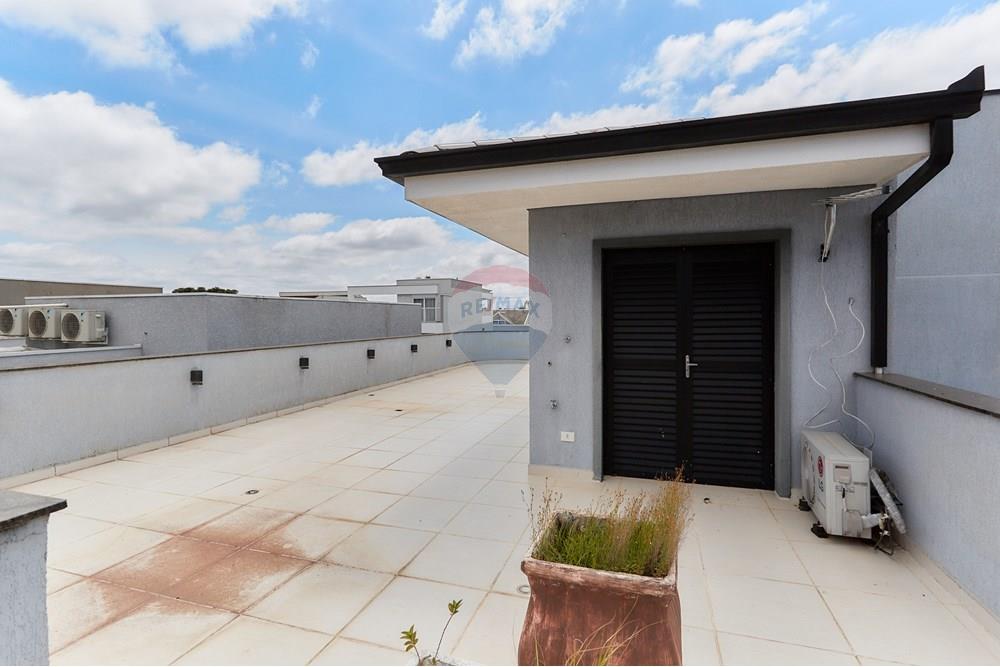 Casa - Venda - Curitiba , Paraná - click.house 66.jpg - 560251045-33