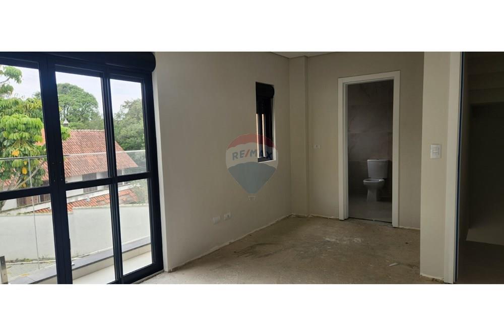 Sobrado - Venda - Curitiba , Paraná - Imagem do WhatsApp de 2025-10-17 à(s) 19.16.40_47f3e4b5.jpg - 560461025-9