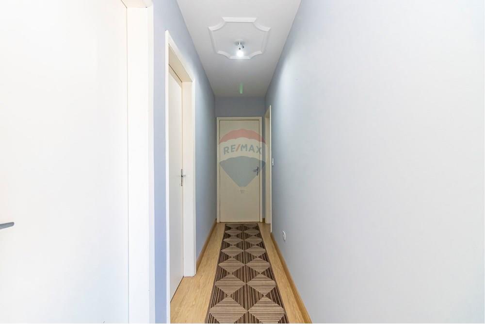 Casa - Venda - Curitiba , Paraná - Corredor.jpg - 560471010-3