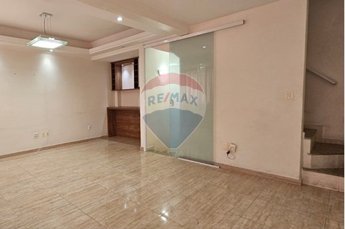 Venda-Casa-Rua Jucari , 411  - Avenida Monsenhor Felix  - Irajá , Rio de Janeiro , Rio de Janeiro , 21371320-570501014-52