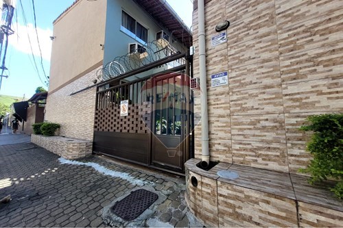 Venda-Casa de Condomínio-rua Parintins , 200  - próximo o Colegio Adventista  - Praça Seca , Rio de Janeiro , Rio de Janeiro , 21321-190-570371005-68