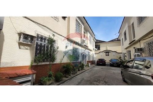Venda-Casa-Rua Maria da Glória , 213  - Ramos , Rio de Janeiro , Rio de Janeiro , 21031090-570391023-76