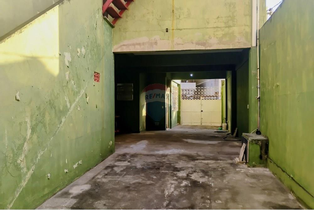 Ponto Comercial/ Loja - Venda - Rio de Janeiro , Rio de Janeiro - Fim Garagem 1.jpg - Garagem - 570471029-29