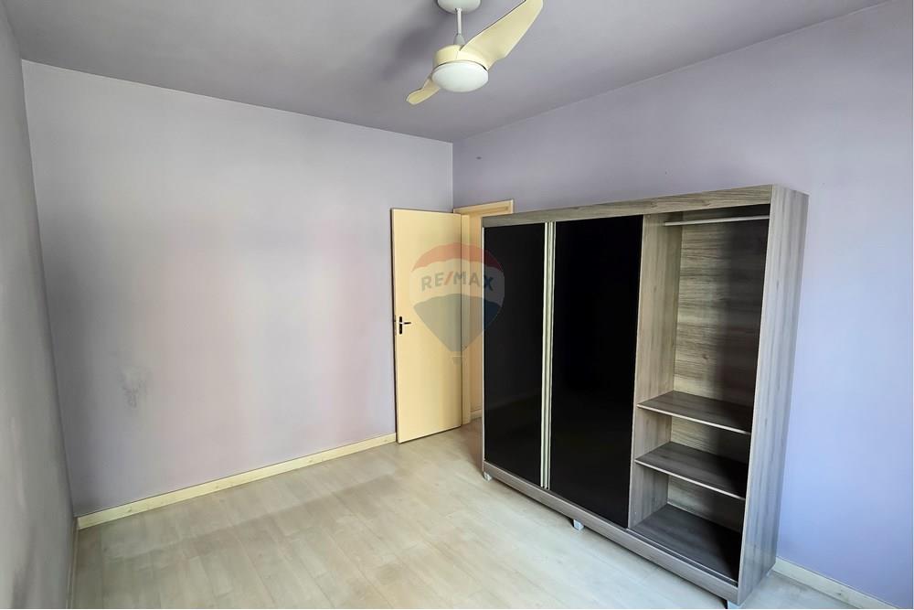 Apartamento - Venda - Rio de Janeiro , Rio de Janeiro - quarto armário vista entrada.jpg - 570461046-3